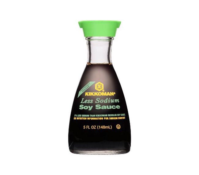 Salsa de Soya Bajo en Sal Kikkoman Dispensador 148 ml