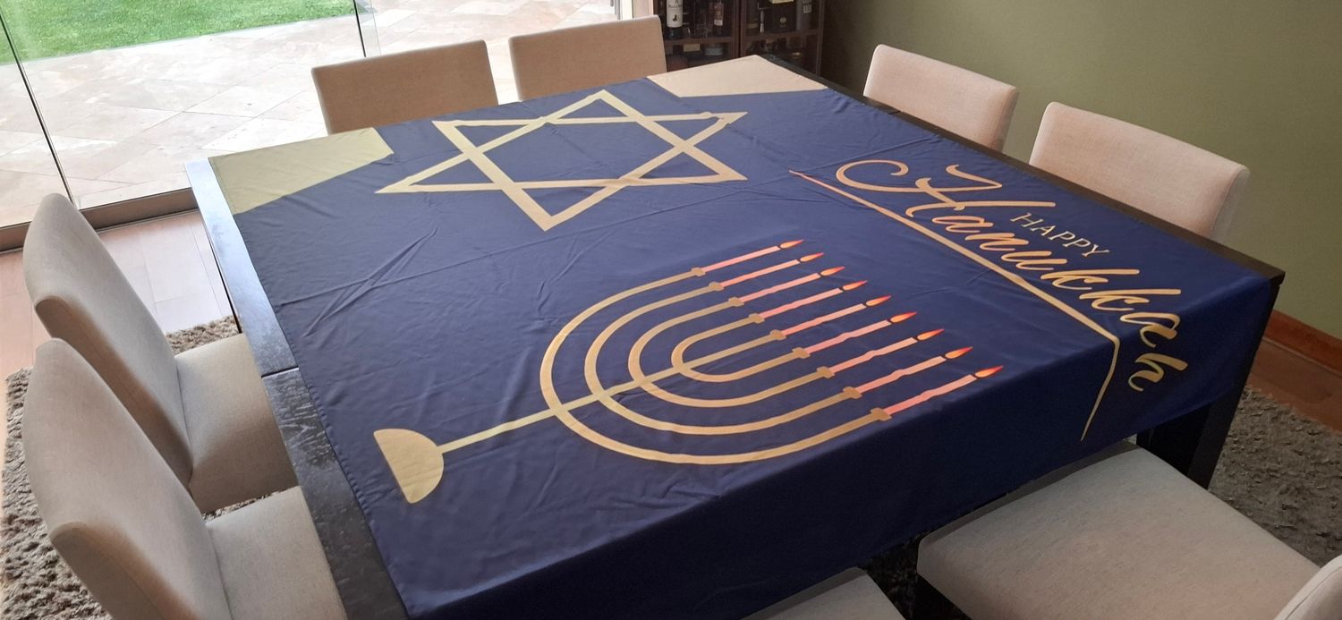 Mantel Januka menorá