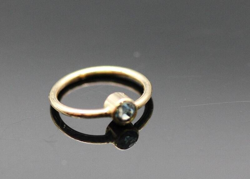 20G Front facing Blue Topaz Nose ring 14k solid Gold (NOT plated or filled)
