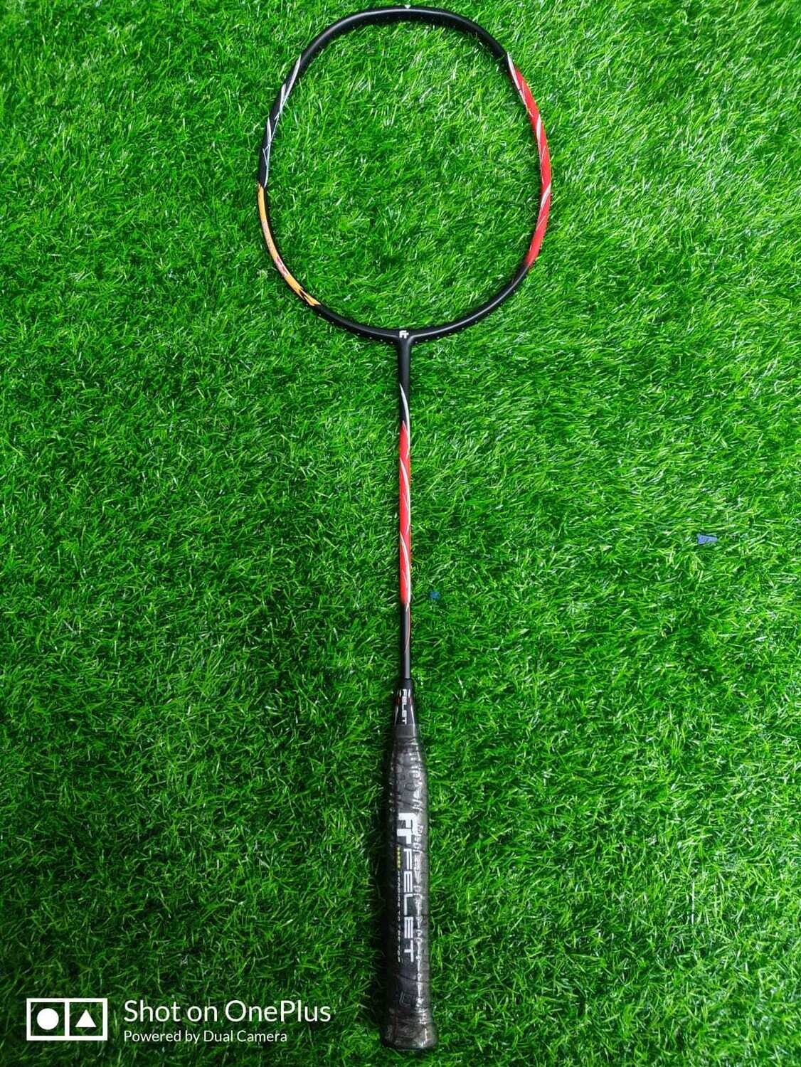 Felet Arcana 100 ZZ Badminton Racket