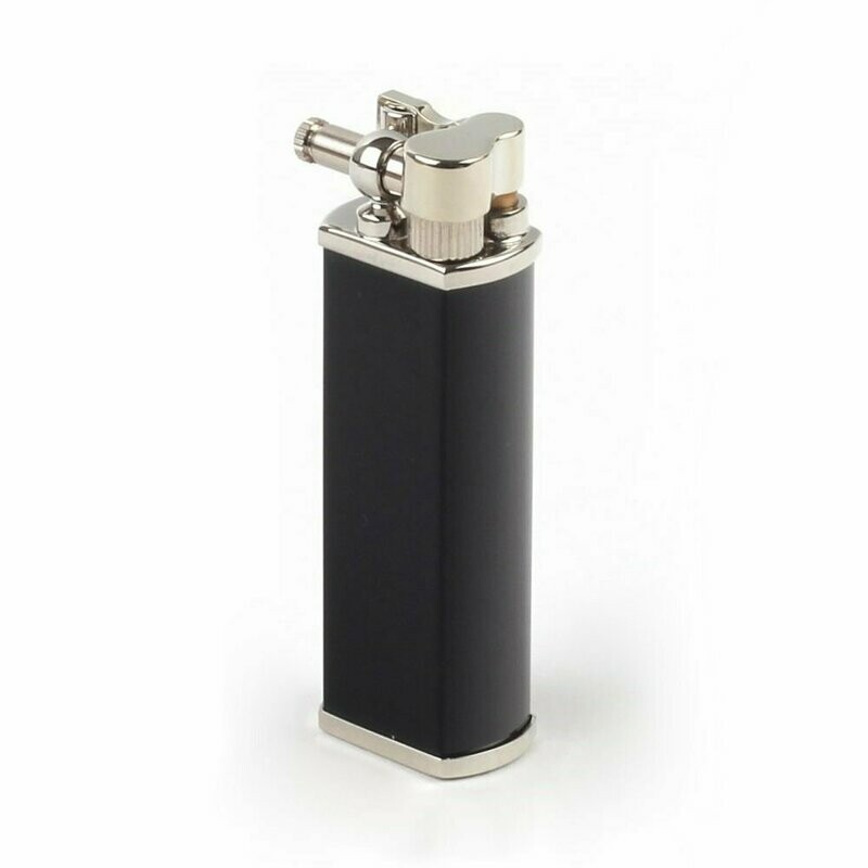 Accndino pipa Bolbo Savinelli nero laccato lucido 