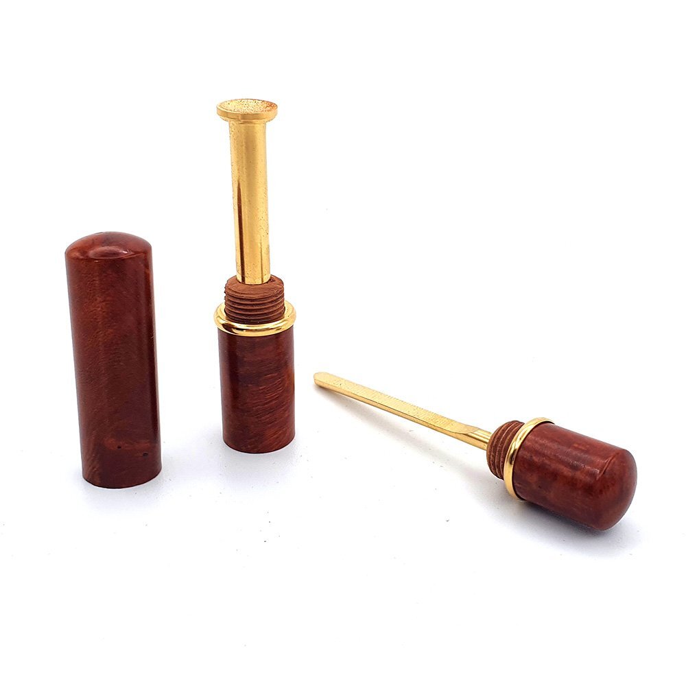 Curapipe chiuso in radica