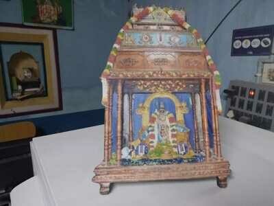 Wooden Lamination with Namperumal Oonjal / Unjal Image