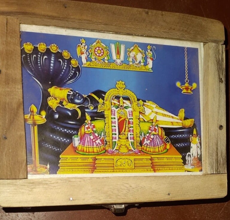 Sri Ranganatha image Single compartment Teak wood Box