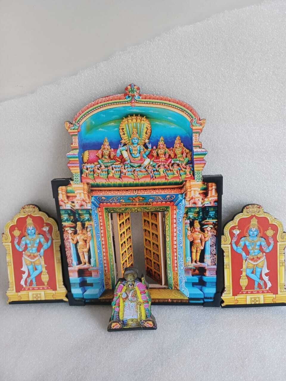 Srirangam Paramapatha vaasal / Sorgavasal replica miniature model with Namperumal photo cut