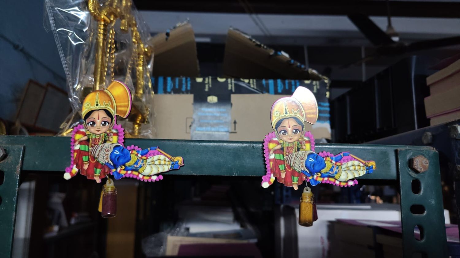 Set of 4 Andal Rangamannar Magnets with Manjal kumkum Navarathri Return Gift or Gift for any occasion such as Poonool,Marriage/Wedding/Seemandham /Shashti abdhapoorthi etc.