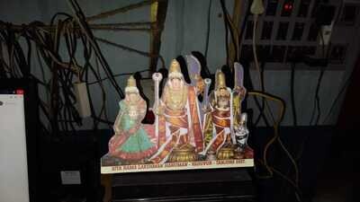 Vaduvur Ramar Photo cut frame  8x6 wood lamination cutout stand type/Wall mountable