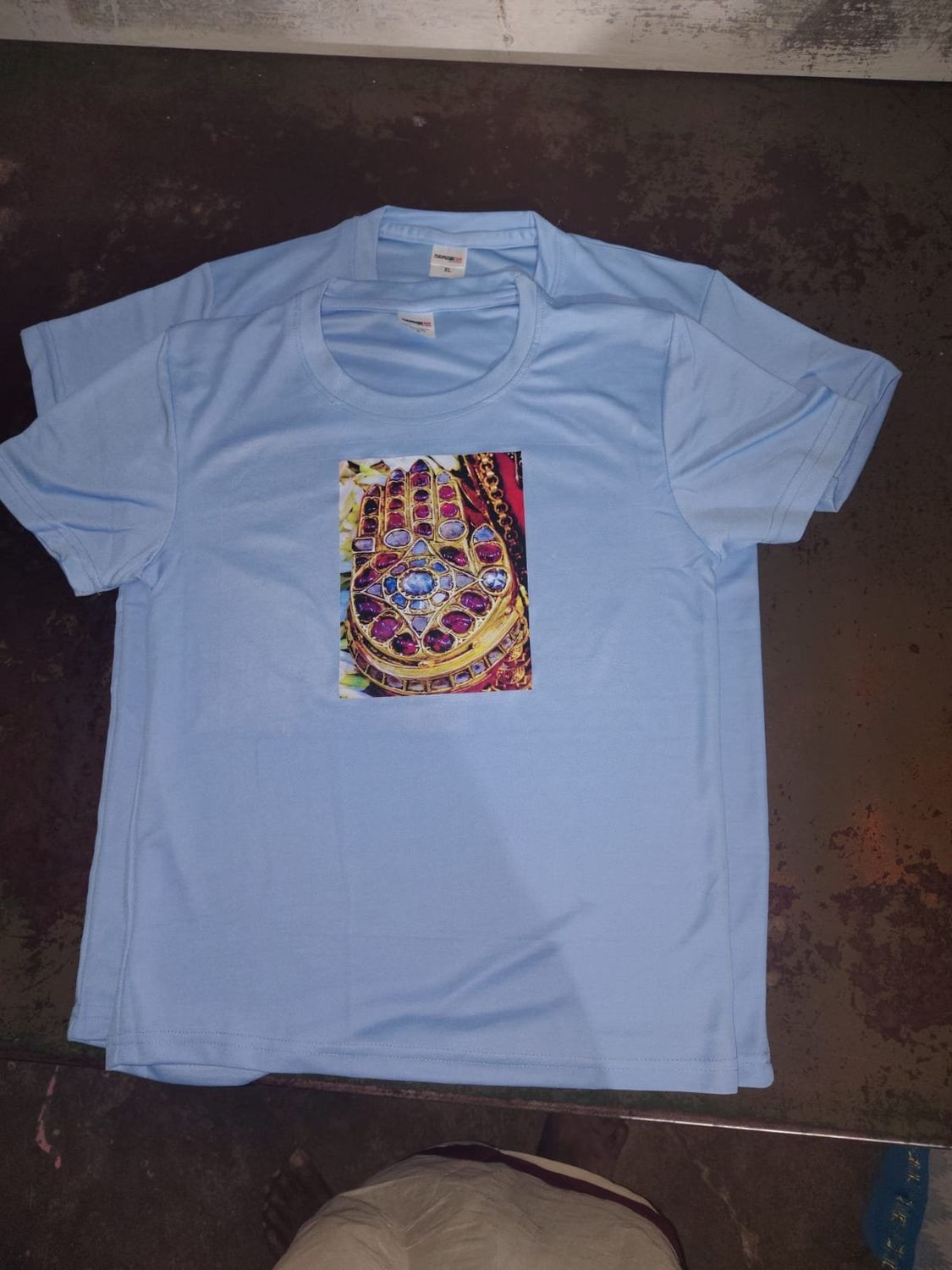 T shirt Large L size with Srirangam related image on the front side only T shirt Large L size with Srirangam related image on the front side only