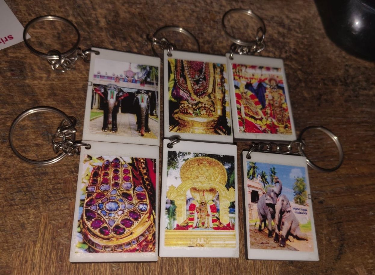 Single side image MDF keychains - 5x3 cm pack of 6 keychains Single side image MDF keychains - 5x3 cm pack of 6 keychains