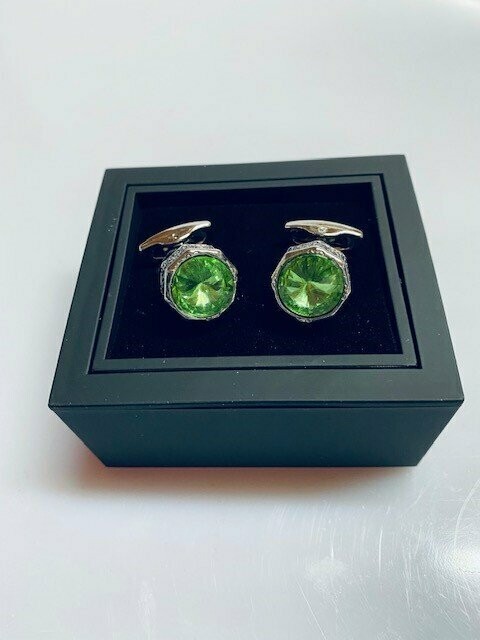 Cufflinks