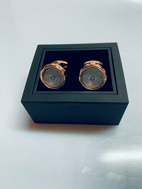 Cufflinks