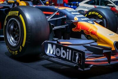 Mobil Oils available at The Oil Store Dublin.