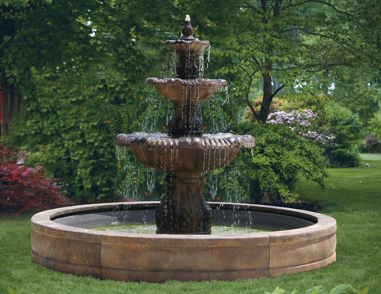80&quot; Calabria Fountain with Surround and 8&#39; Fiberglass Pool