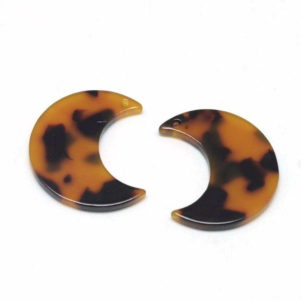 Resin Crescent Moon Shaped Pendants in Animal Print, 29x24mm