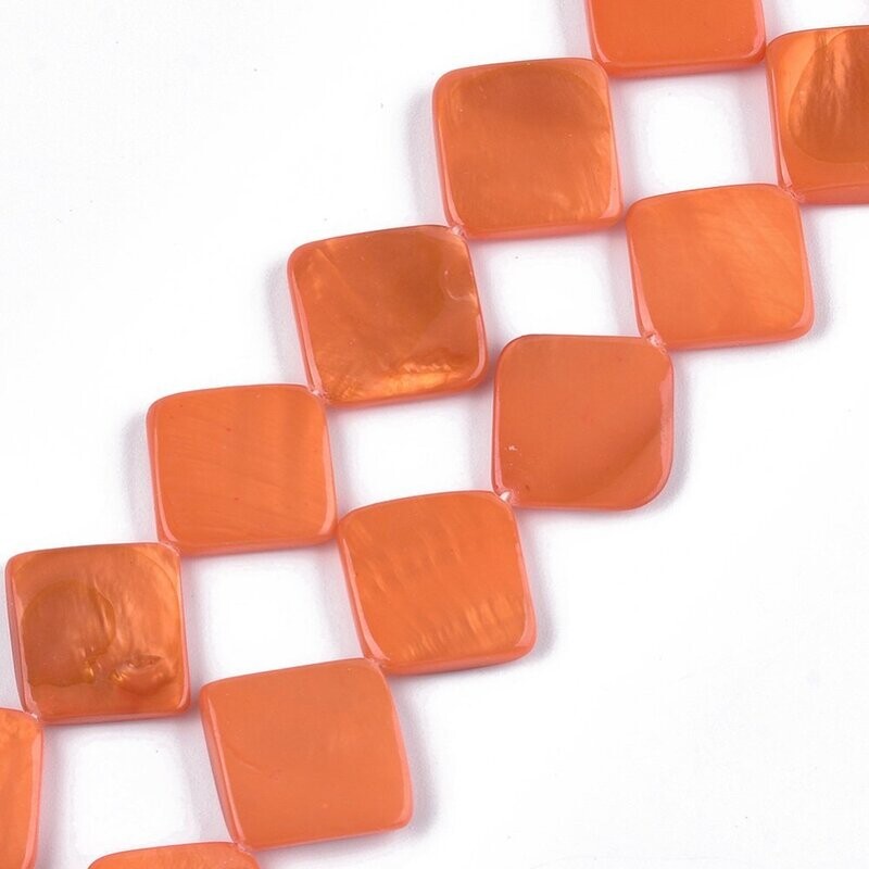 Shell Beads in Orange, 19x19mm