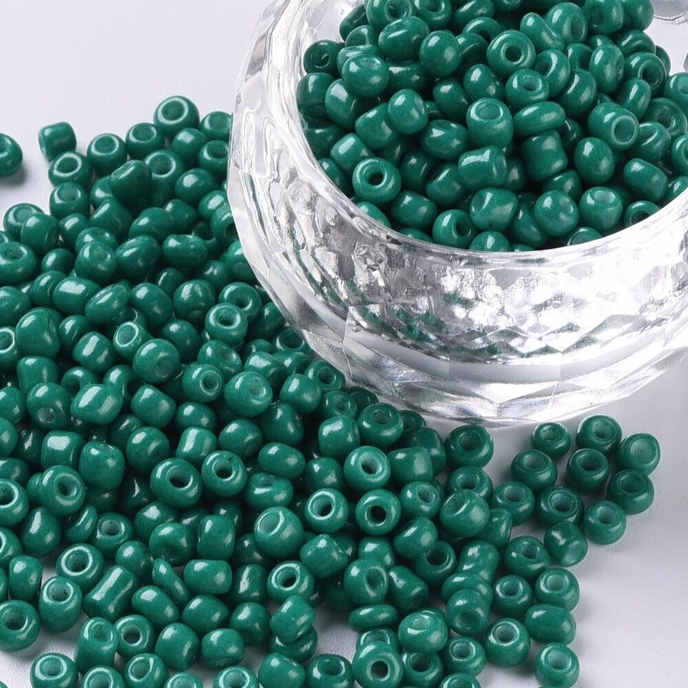 Seed Beads in Teal, Size 8, 3mm
