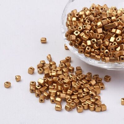 Cubed Glass Beads in Matt Copper, 3-5mm