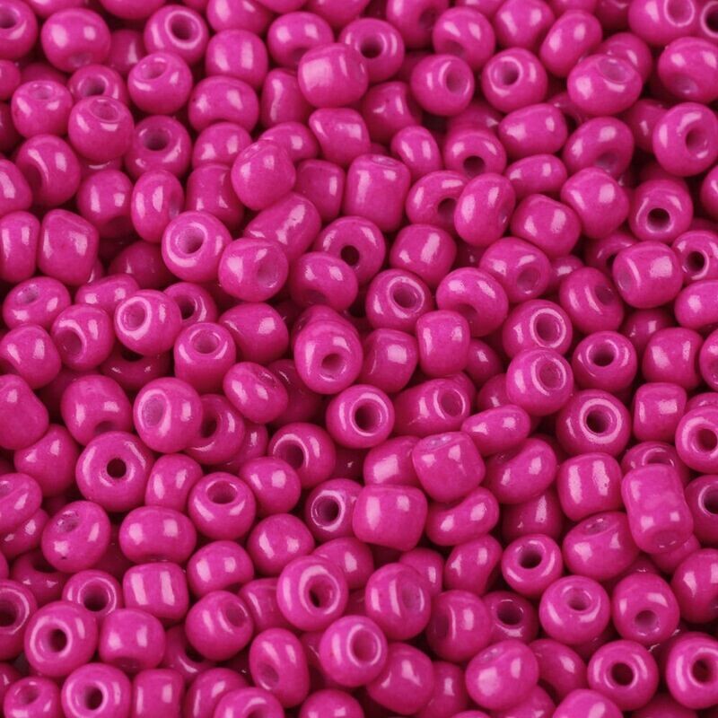 Seed Beads in Fuchsia Pink, Size 6, 4-5mm