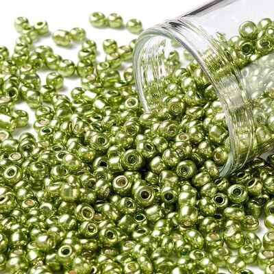 Metallic Seed Beads in Lime Green, Size 8, 3mm
