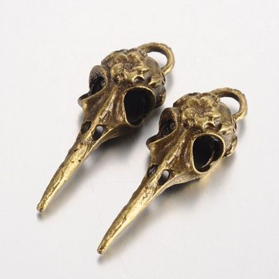 Antique Bronze Raven Skull Pendants, 42x12x8mm