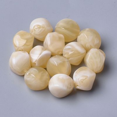 20 x Marbled Acrylic Nuggets, 15x12mm, Ivory 20 x Marbled Acrylic Nuggets, 15x12mm, Ivory