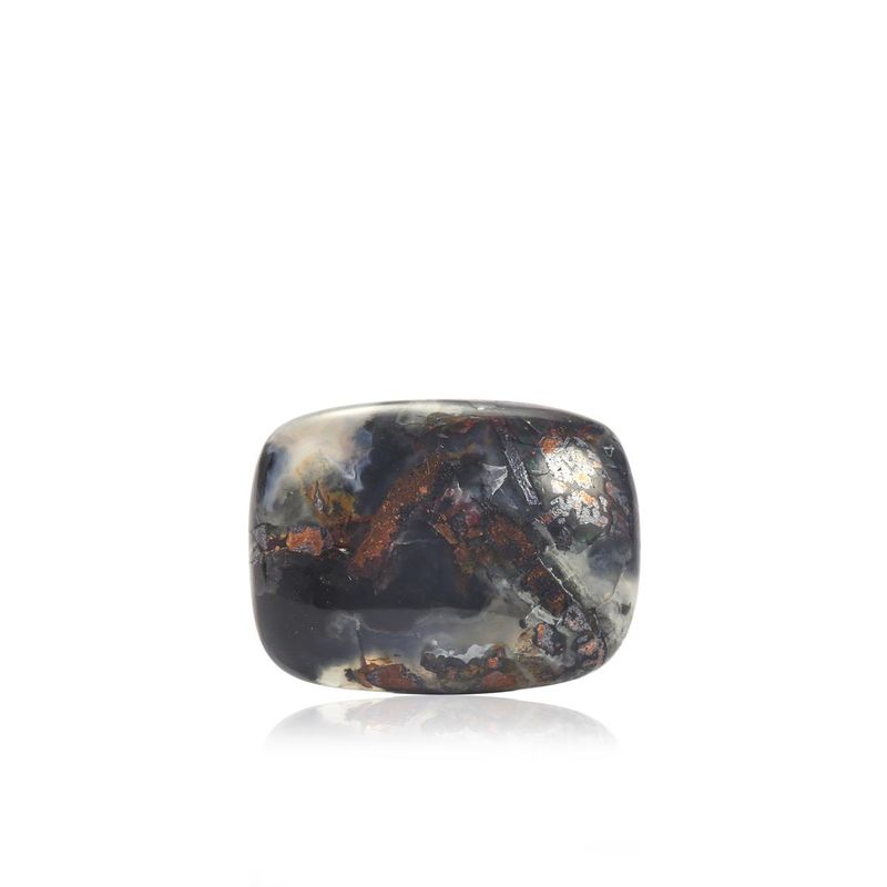 19.7ct Black Aquadite oiling