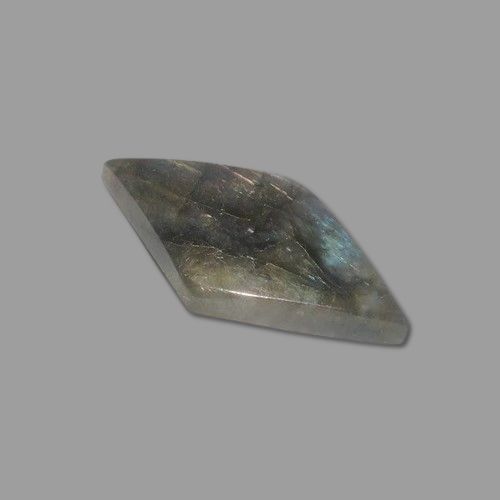 Multi-color Natural Spectrolite 21 carats