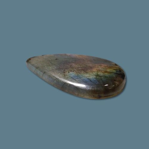 Multi-color Natural Spectrolite 19 carats