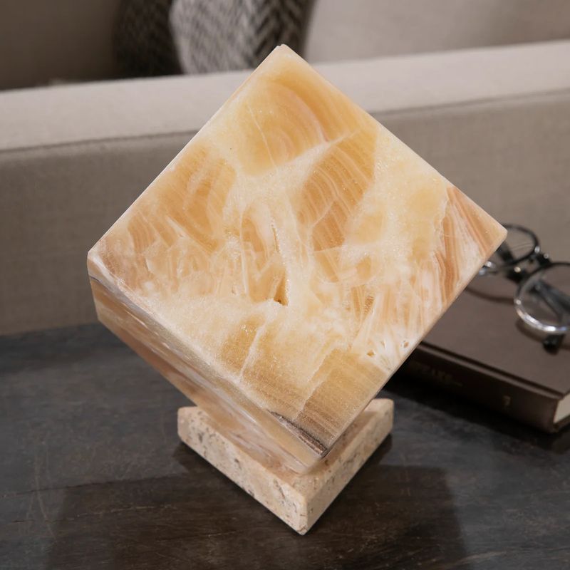 Onyx Cube Light Tower - 8.5"