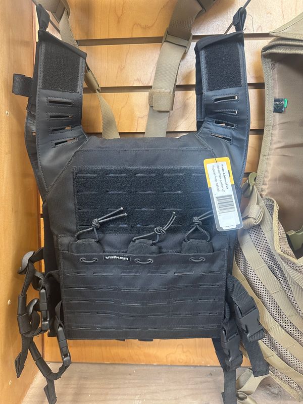 Valken MOLLE Plate Carrier w/pouches