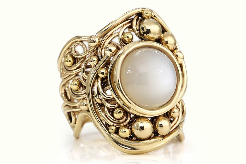 Ring #5: Lunara