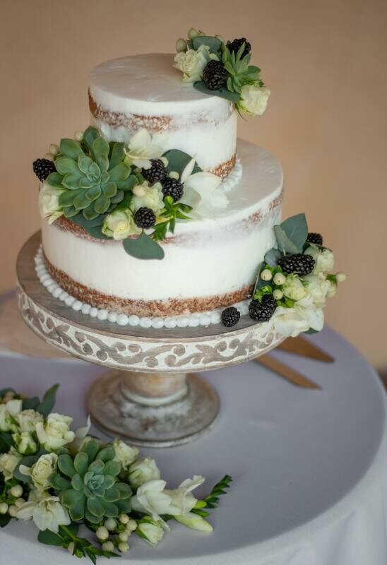 &quot;Love on Earth&quot; Wedding Cake