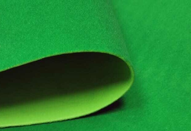 Фоамиран Флок - Бархат 2 мм 50х70 см. Зеленый