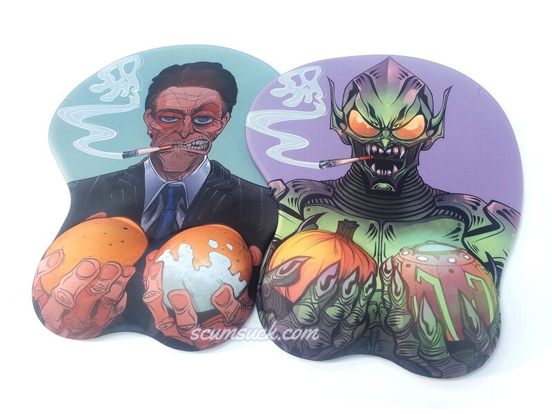 Green Goblin/Norman Osborn (Holding Two Oranges) Ergonomic Mousepad