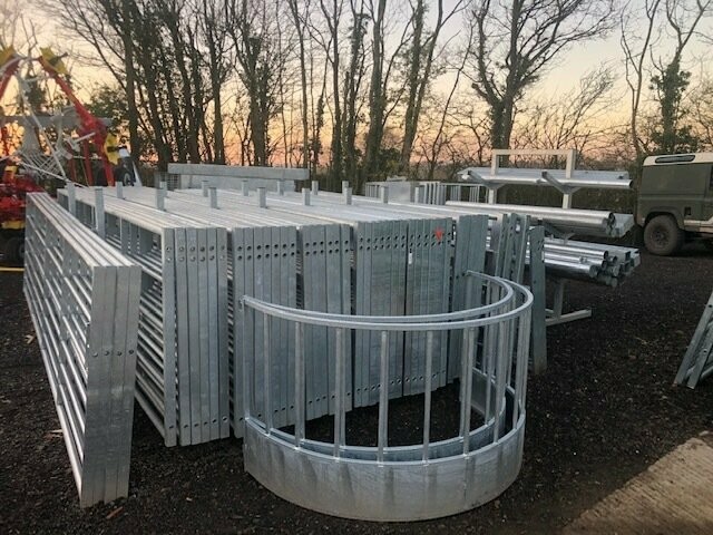 Bateman Gates, Posts, Troughs, Feeders and Handling Systems