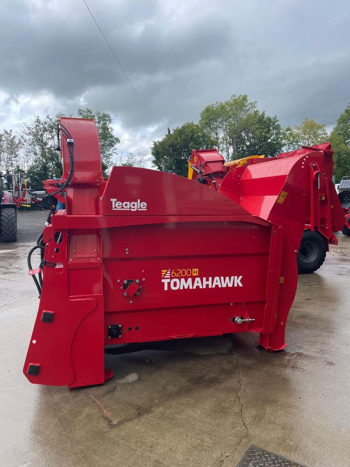 Teagle 6200H Strawspreader