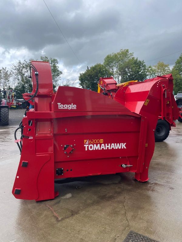 Teagle 6200H Strawspreader