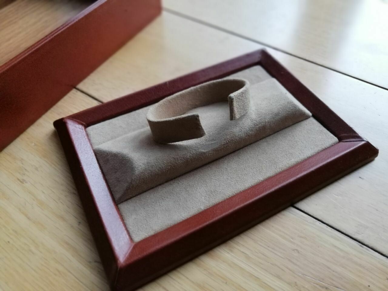Rolex Day-Date Brown Leather &amp; Wood Box