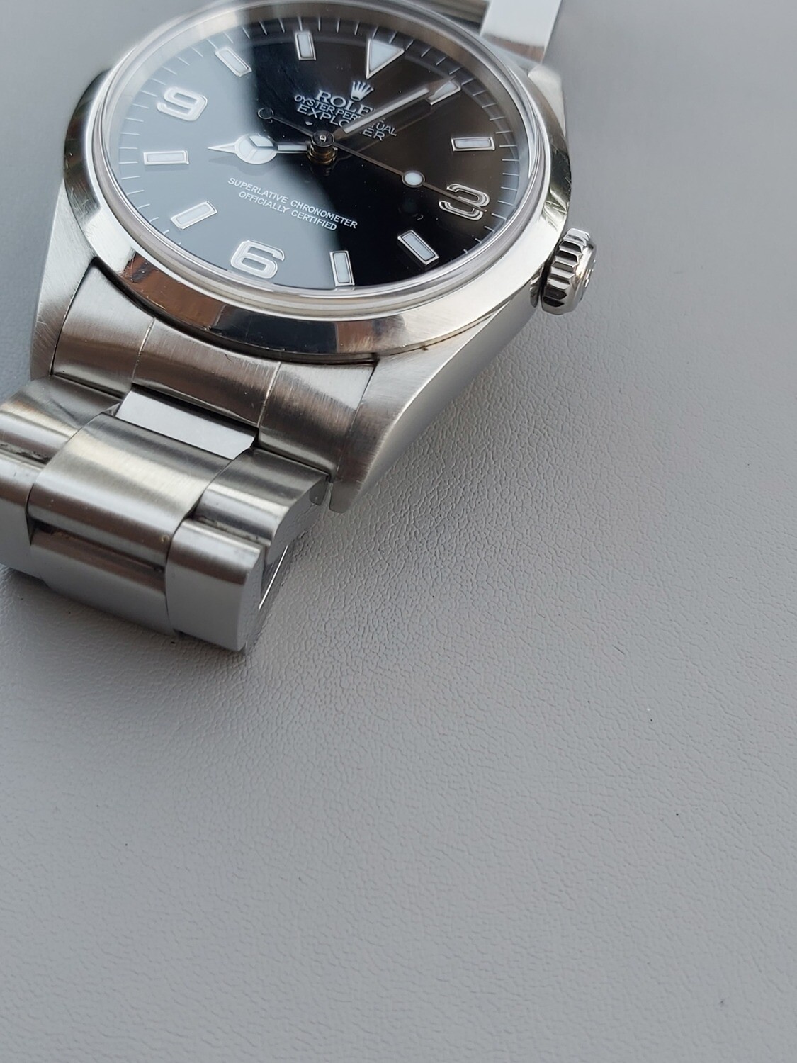 Rolex Explorer 14270 - &#39;SWISS&#39; Only Dial