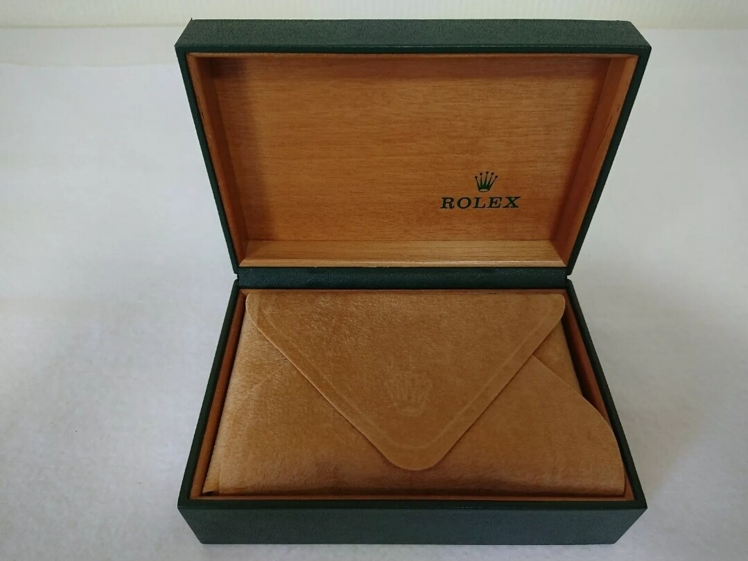 Rolex Explorer 14270 - &#39;SWISS&#39; Only Dial