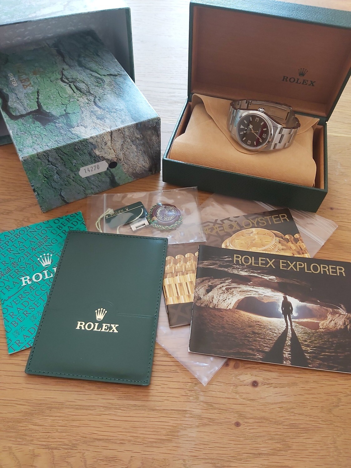 Rolex Explorer 14270 - &#39;SWISS&#39; Only Dial