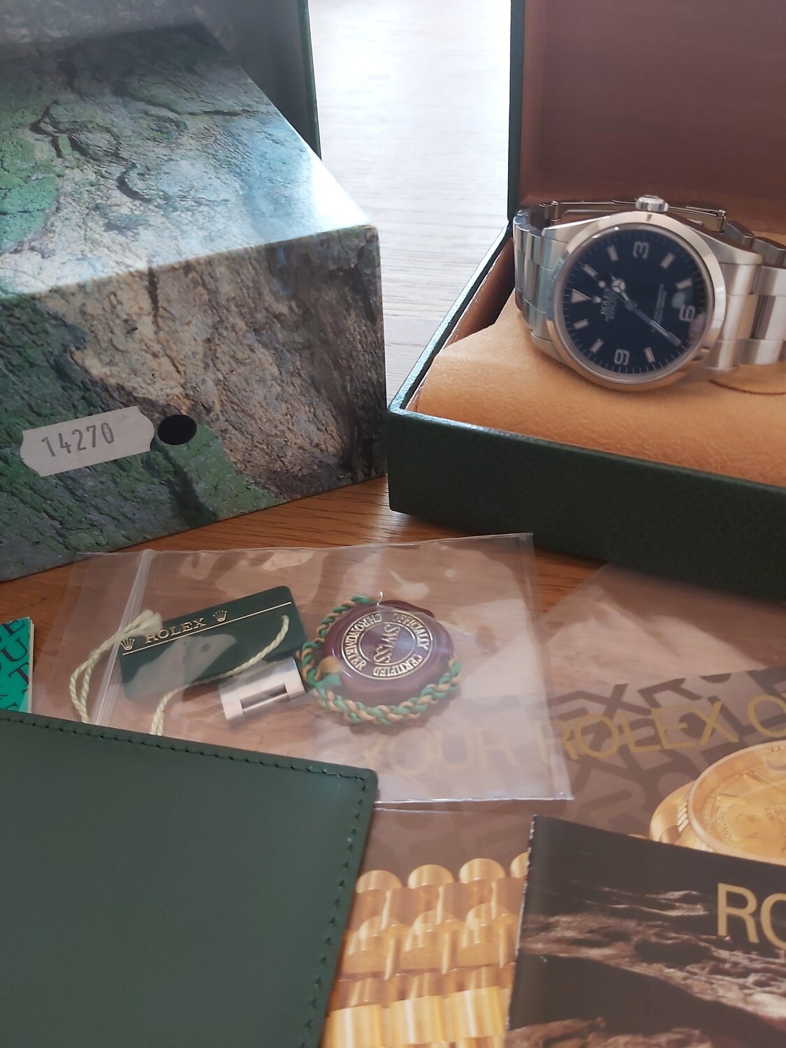 Rolex Explorer 14270 - &#39;SWISS&#39; Only Dial