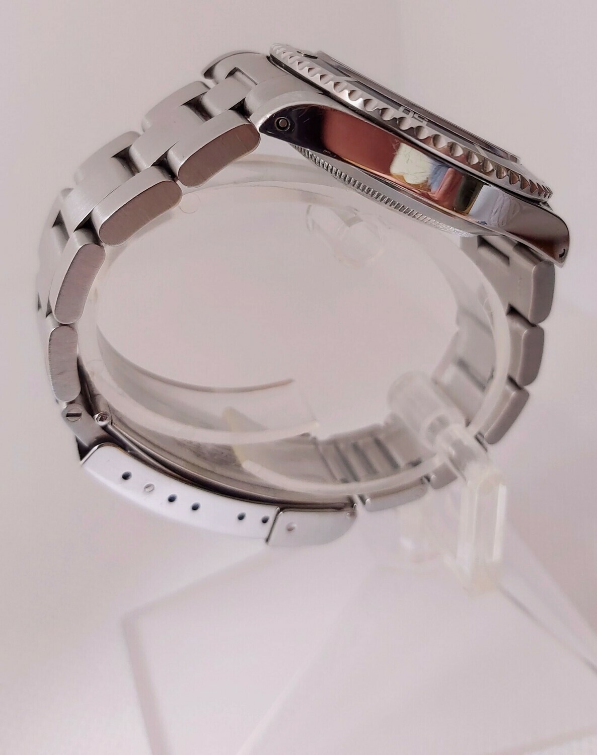 Rolex Submariner 14060m &#39;Serif Fat 4&#39; Bezel