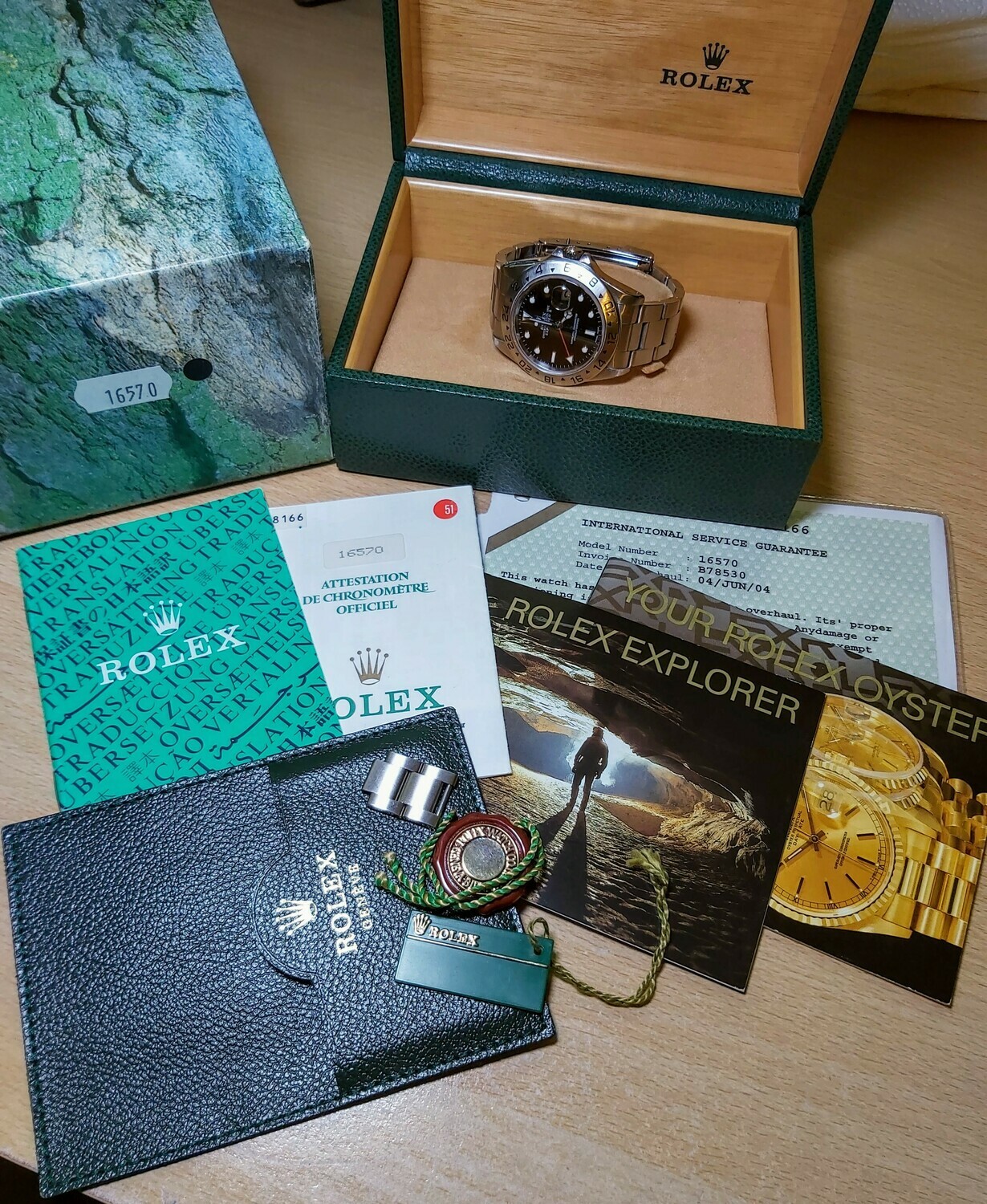 Rolex EXPLORER 2 16570 - Full Set