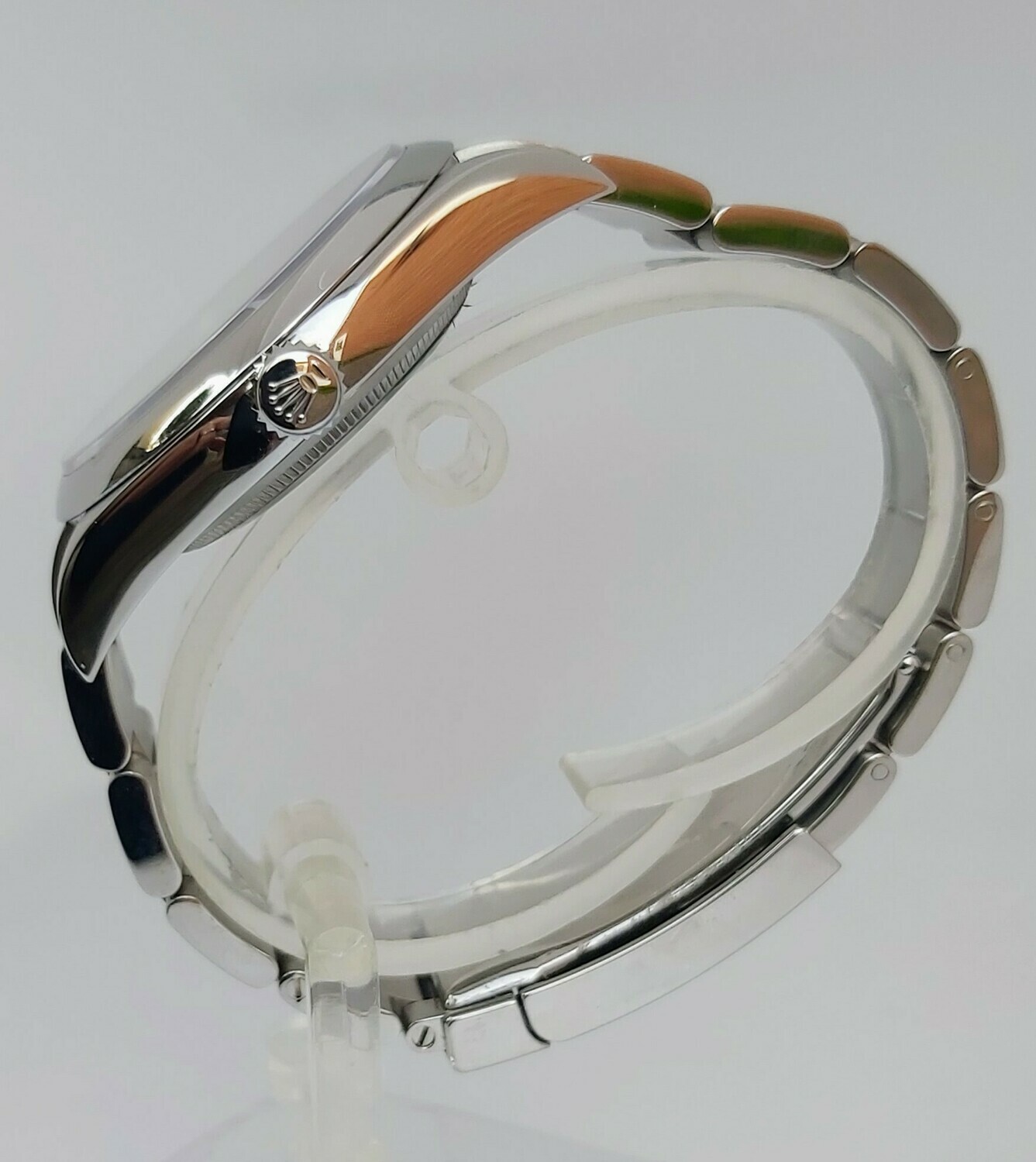 Rolex OYSTER PERPETUAL 39mm Rhodium Dial 114300 2017