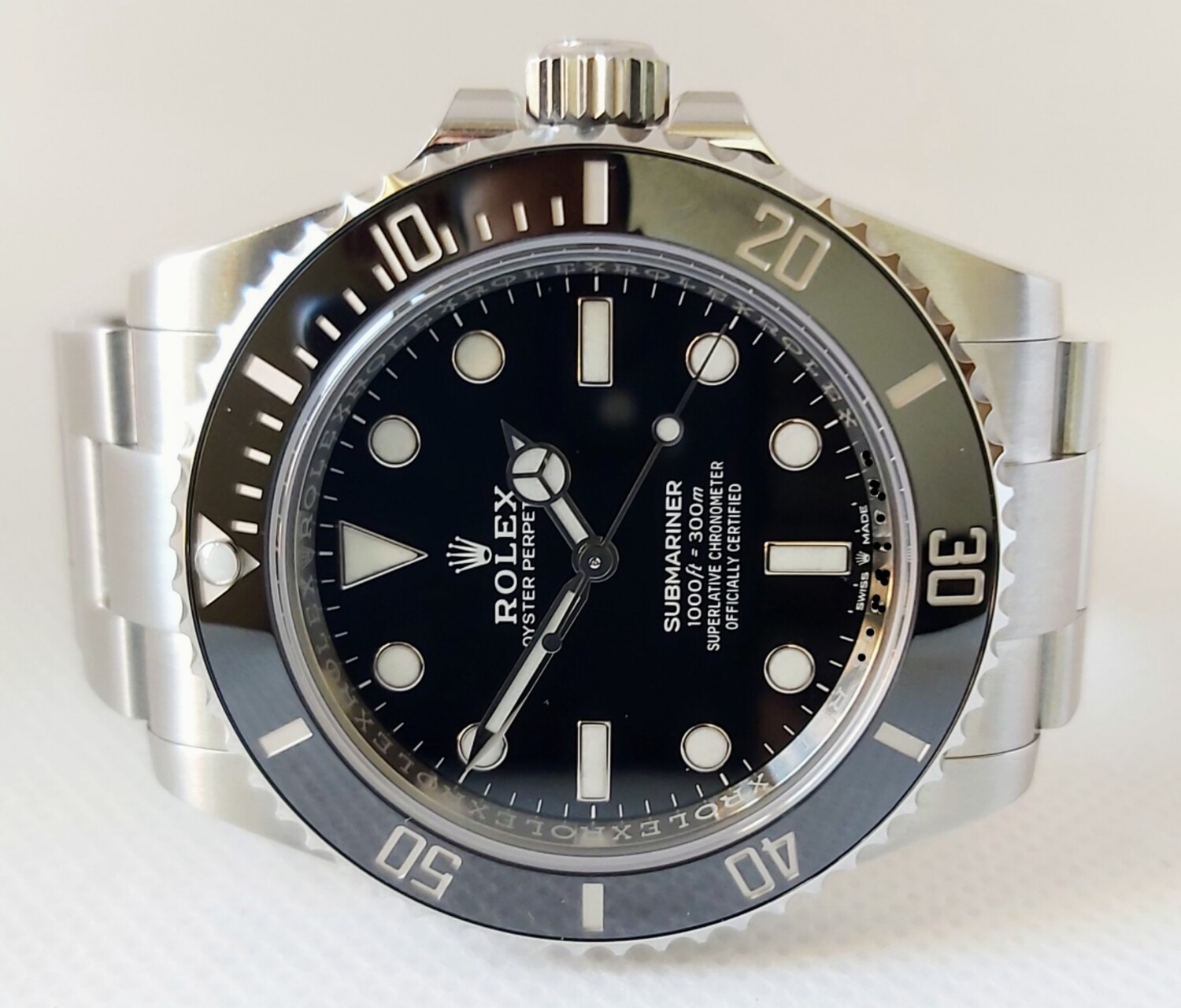 Rolex Submariner 124060 - Unworn 2020 Full Set