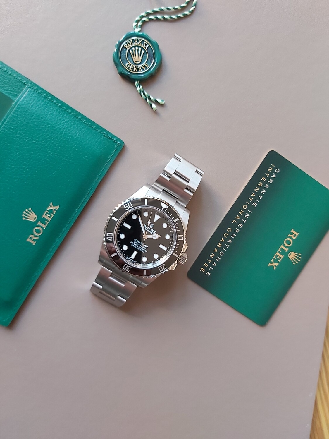Rolex Submariner 124060 - Unworn 2020 Full Set