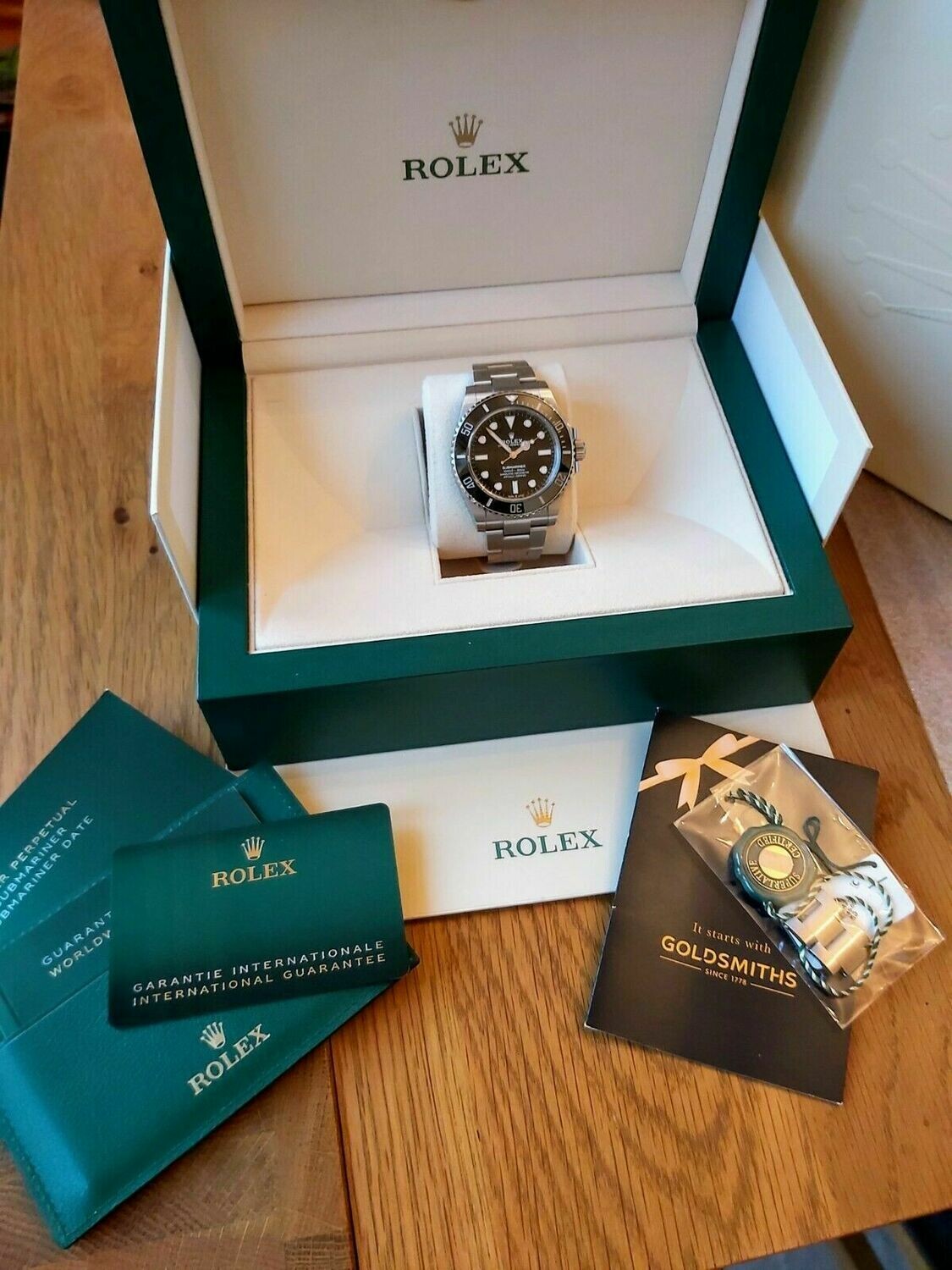 Rolex Submariner 124060 - 2020 Full Set