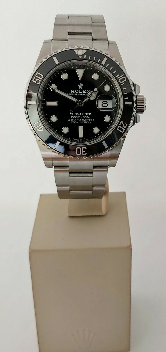Rolex Submariner 126610LN - Unworn 2020 Full Set