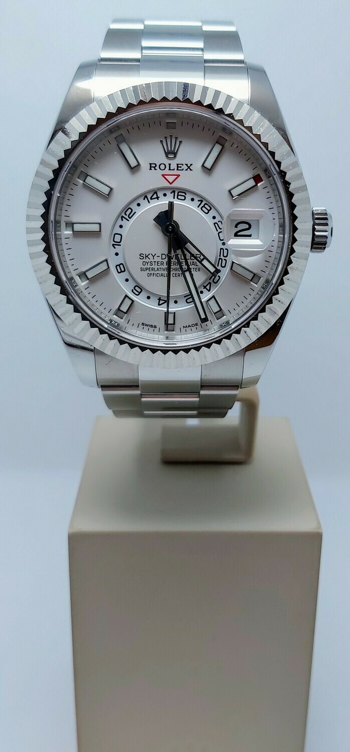 Rolex Sky Dweller 326934 - 2020 - White Dial - Full Set
